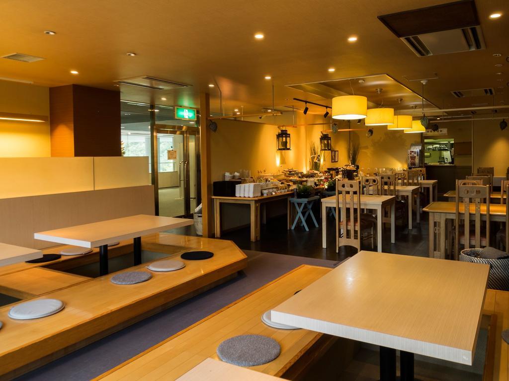 היגאשיהירושימה Hotel Areaone Hiroshima Wing חדר תמונה